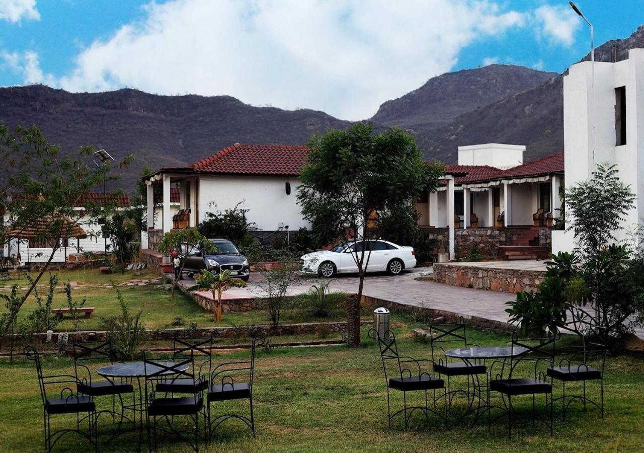 Virat Resorts, Sariska Rajasthan Bairat Exterior photo